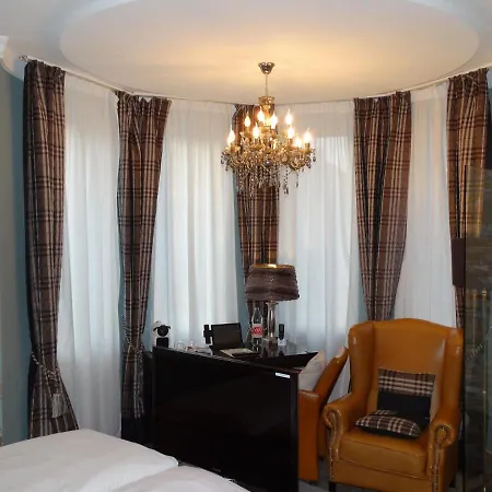 Boutique-hotel Georges 4* 에센