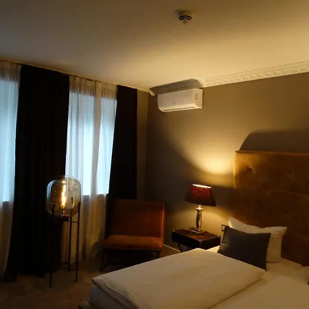 Boutique-hotel Georges 호텔 4*
