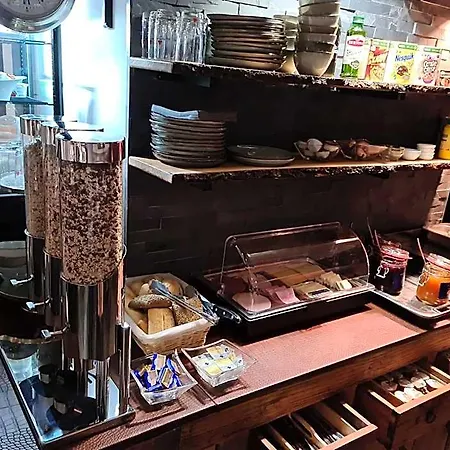 Hotel Boutique-hotel Georges 4*