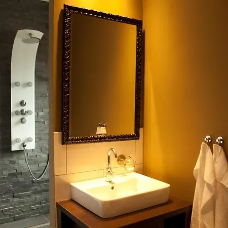 Boutique-hotel Georges 호텔 에센