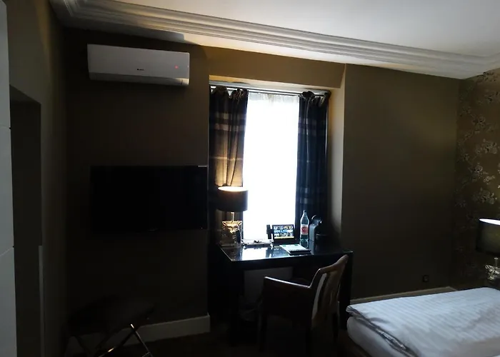 Hotel Boutique-hotel Georges 4*